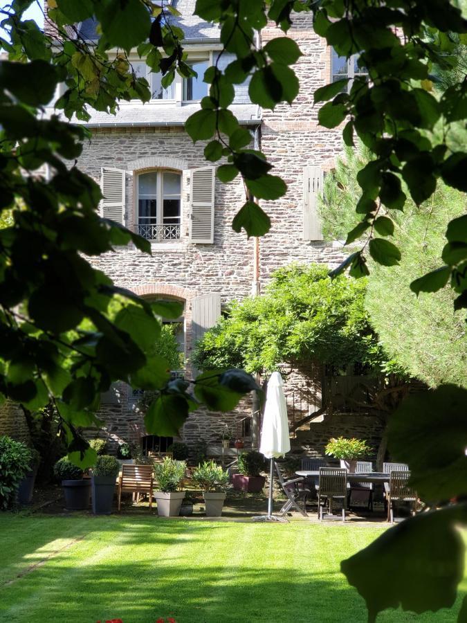Castel Jolly Bed & Breakfast Rennes Exterior photo