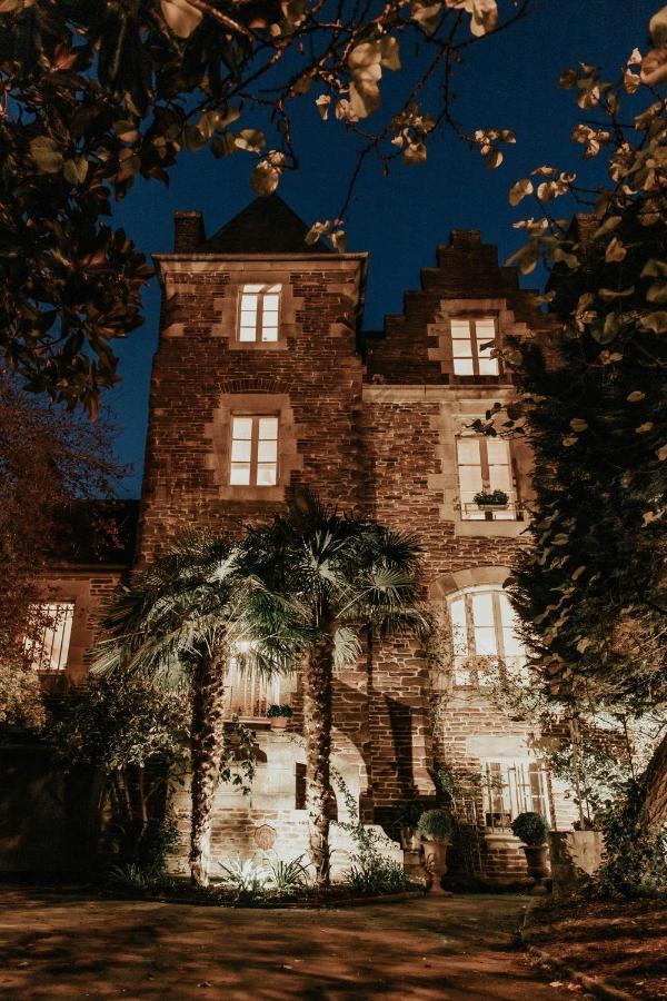 Castel Jolly Bed & Breakfast Rennes Exterior photo