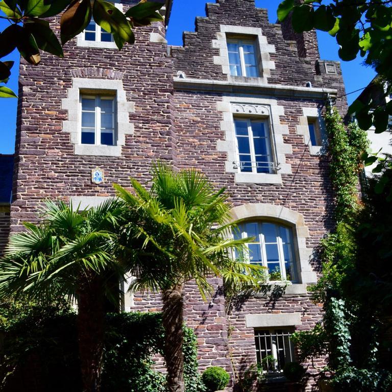Castel Jolly Bed & Breakfast Rennes Exterior photo
