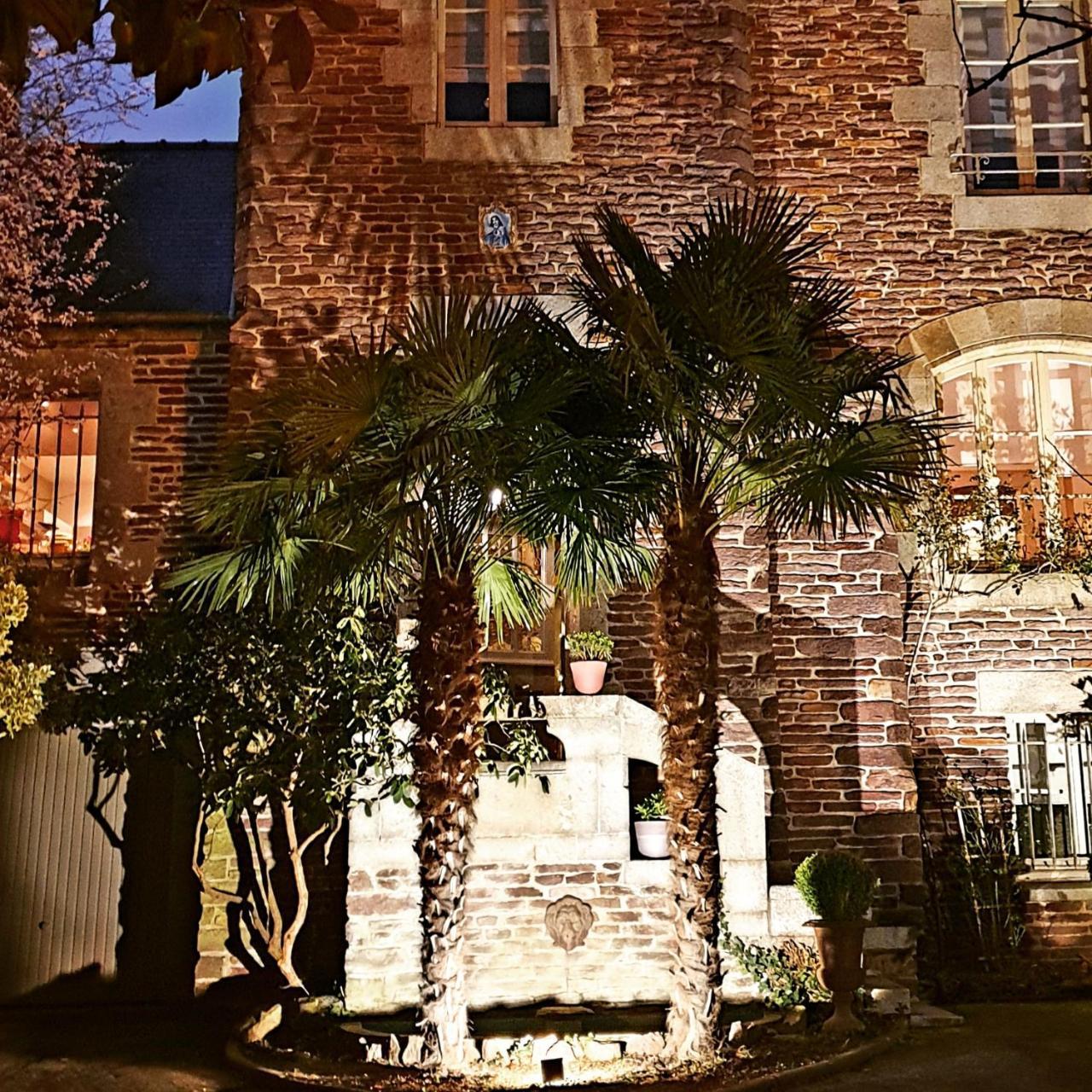 Castel Jolly Bed & Breakfast Rennes Exterior photo