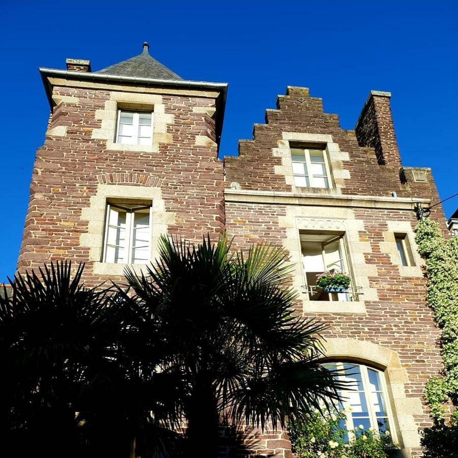 Castel Jolly Bed & Breakfast Rennes Exterior photo